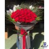 دسته گل رز 60 شاخه قرمز