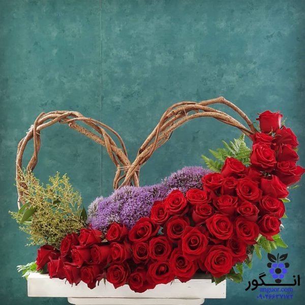 باکس عشق الیانا (طرح خاص گل رز قرمز)