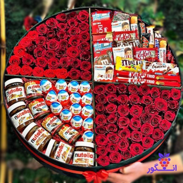 باکس بزرگ و لاکچری ولنتاین با گل رز و شکلات و نوتلا - خرید آنلاین گل ولنتاین