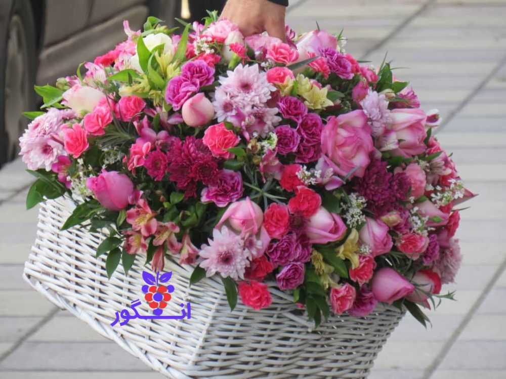 خرید آنلاین سبد گل زیبا و خاص