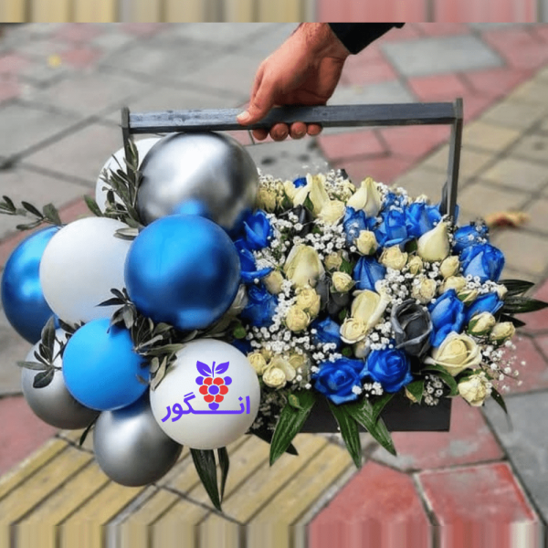 باکس گل تولد، باکس گل نوزاد با تم رنگی آبی خاص