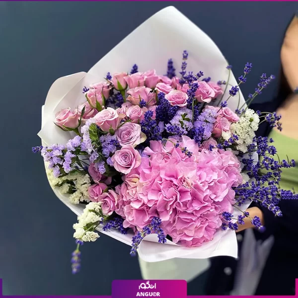 دسته گل صورتی با گل ادریسی و رز - خرید آنلاین گل - انگور