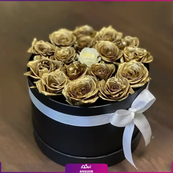 خرید باکس گل رز طلایی - سفارش باکس گل به همراه رز سفید - سفارش آنلاین باکس گل خاص - انگور