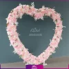 استند قلب ایستاده گل آرایی شده تم صورتی (گل آرایی در محل شما)