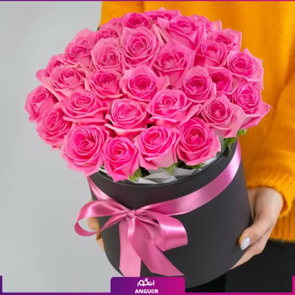 خرید آنلاین باکس گل - سفارش باکس گل 35 شاخه - خرید باکس گل به همراه رز صورتی -انگور