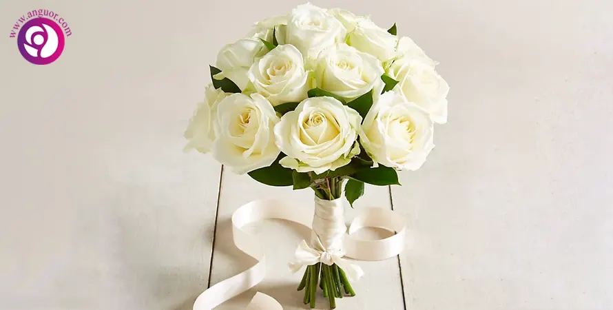 دسته گل عروس رز سفید