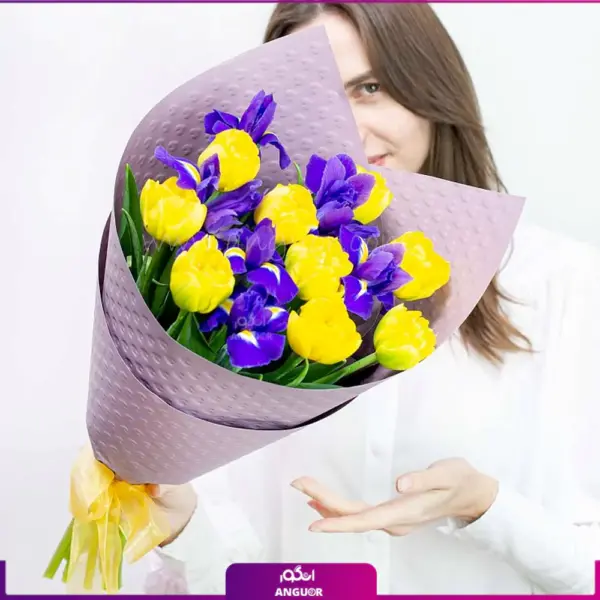 دسته گل بهاری- 9 شاخه گل لاله و 6 شاخه گل زنبق- انگور