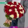 دسته گل 45 شاخه رز قرمز و سفید | ارسال فوری گل طبیعی