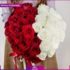 باکس گل رز قرمز و سفید