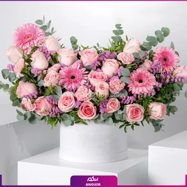 باکس گل دخترانه صورتی با گلهای ژربرا و رز