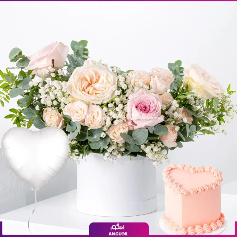 باکس گل رز و کیک به همراه بادکنک