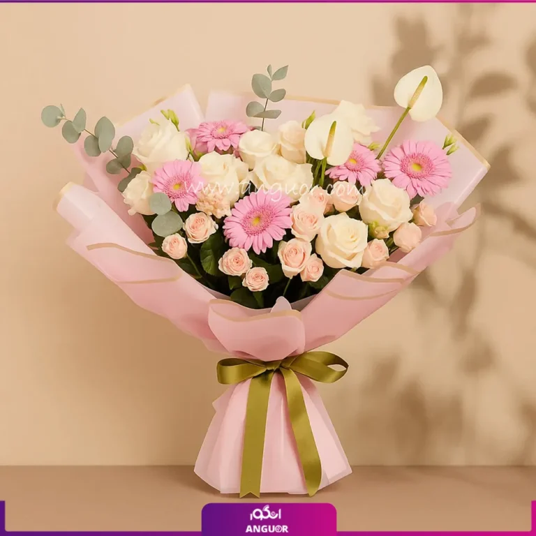 دسته گل رنگ خاص با گلهای رز و ژربرا و آنتوریوم